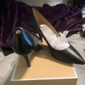 Ladies black heels